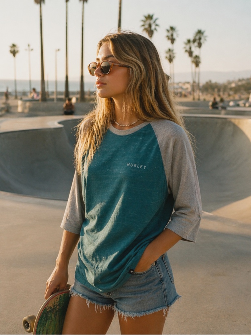 Hurley Premium Fit Burnout Raglan Tee Green Gray 3/4 Sleeve Surf Skate Casual L